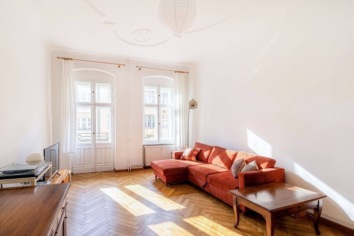 Stilvolle Altbauwohnung mit Südbalkon im begehrten Samariterkiez, 10247 Berlin (Friedrichshain-Kreuzberg Friedrichshain Prenzlauer Berg)