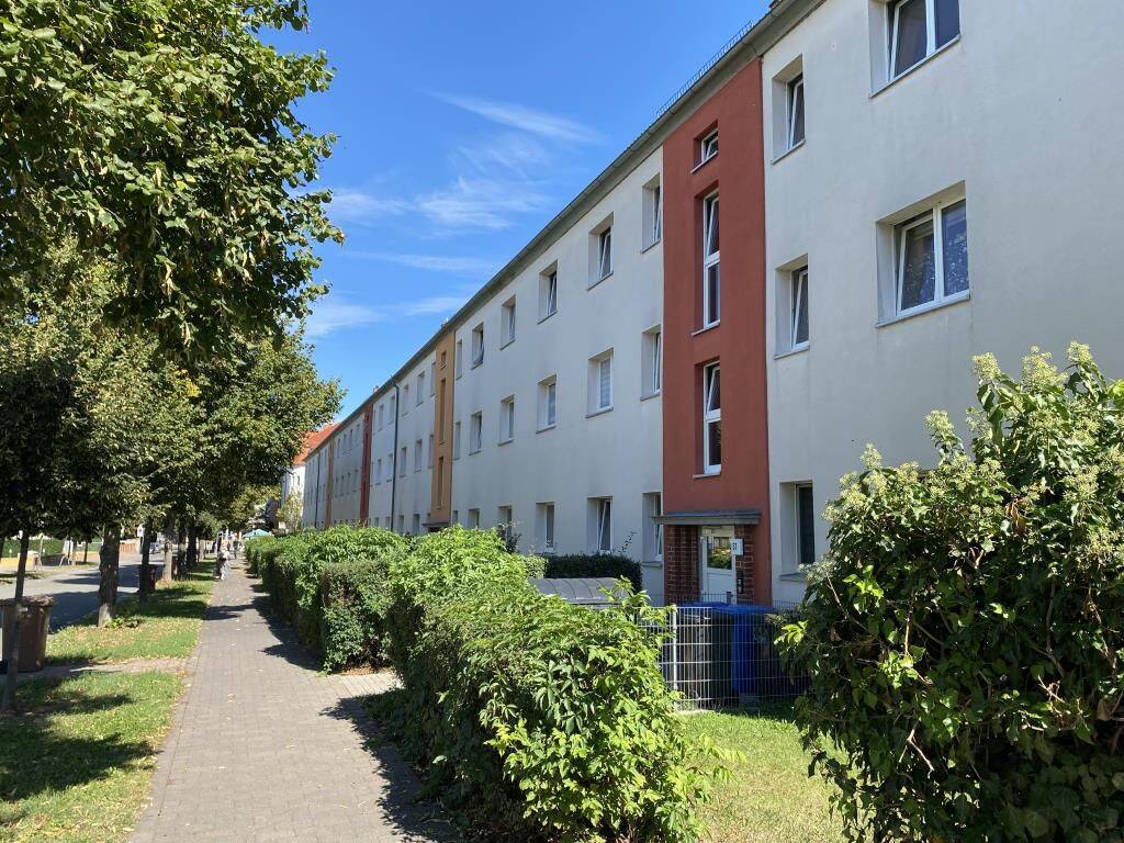 Attraktive Wohnungen in neuem Glanz / Apartments in a Fresh New Glo, 6618 Naumburg (Saale)