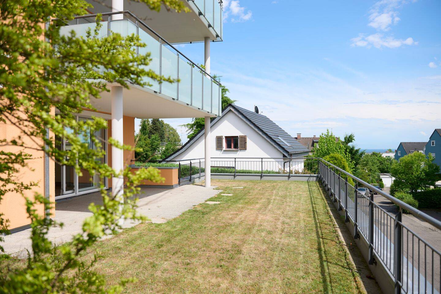 Exklusive, bezugsfreie 3,5-Zimmer-Gartengeschosswohnung in Toplage von Allmannsdorf-Staad, 78464 Konstanz