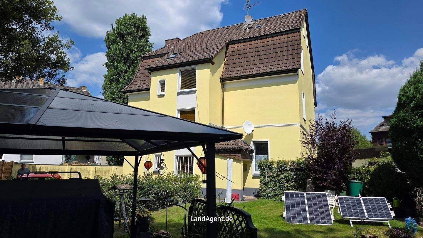 ***Dreifamilienhaus mit 2023 neu ausgebautem EG*** ca. 285m² Wohnfläche mit Garten und Stellplätzen in Dortmund-Oestrich, 44357 Dortmund (Bodelschwingh Nette Oestrich Westerfilde)