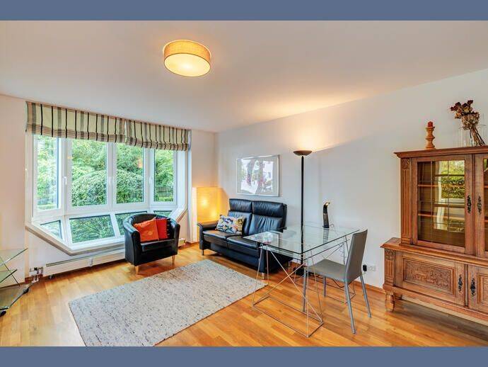 Möbliert: Sehr schöne 2-Zimmer Erdgeschosswohnung, 81379 München (Sendling Sendling-Westpark Thalk. Obersendl.-Forsten-Fürstenr.-Solln)