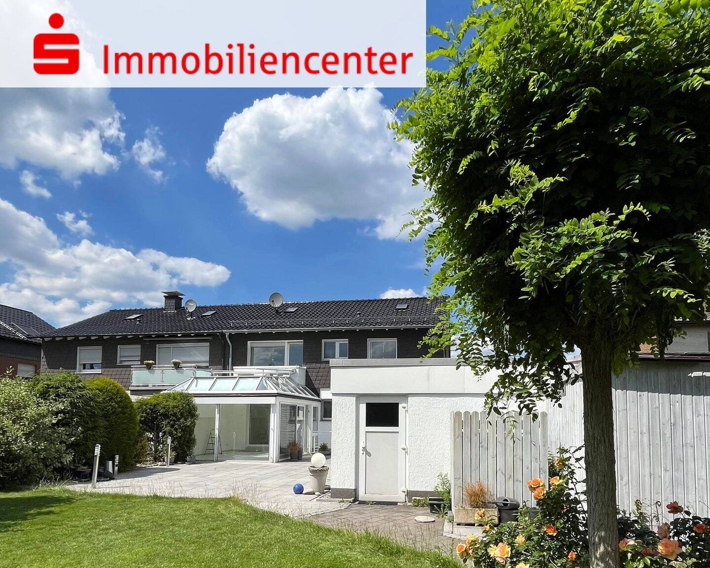 Vielseitiges 2-Familienhaus mit 2 Garagen in angenehmer Lage, 44581 Castrop-Rauxel
