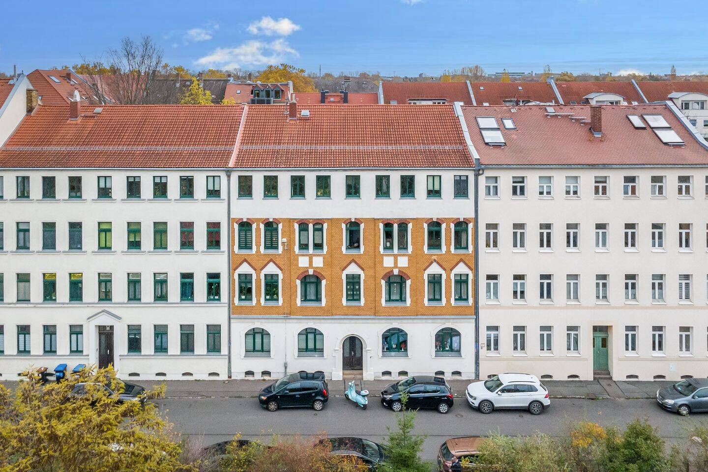 INVESTIEREN IN DEN GRÜNEN NORDEN LEIPZIGS // Vermietete 3-Raum-Wohnung mit Tageslichtbad und Balkon, 4357 Leipzig (Mockau-Nord Mockau-Süd Schönefeld-Abtnaundorf)