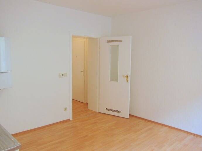 Kleine Wohnung in Bochum Hamme sucht neuen Mieter, 44791 Bochum (Altenbochum Grumme Hamme Harpen Innenstadt)