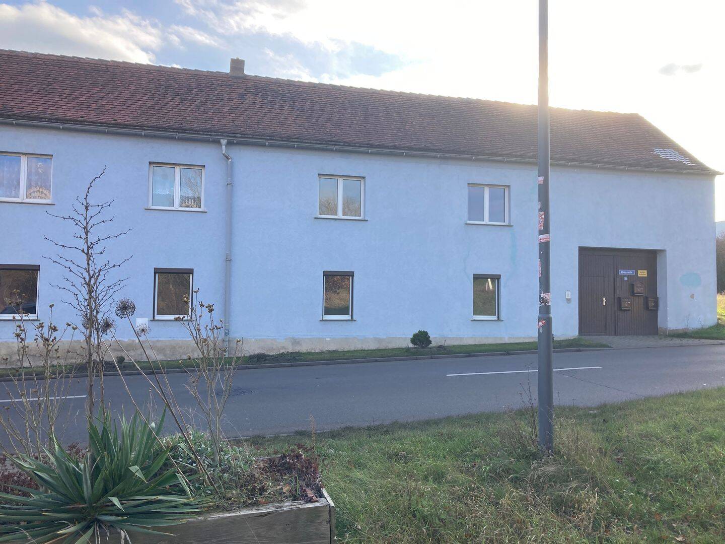 Mehrfamilienhaus mit Lager/Werkstattfläche in Zeitz OT Nonnewitz, 6711 Zeitz