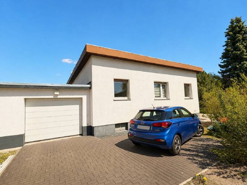 Familienobjekt – 2 Bungalows auf einem Grundstück, 12357 Berlin (Neukölln Buckow Rudow)