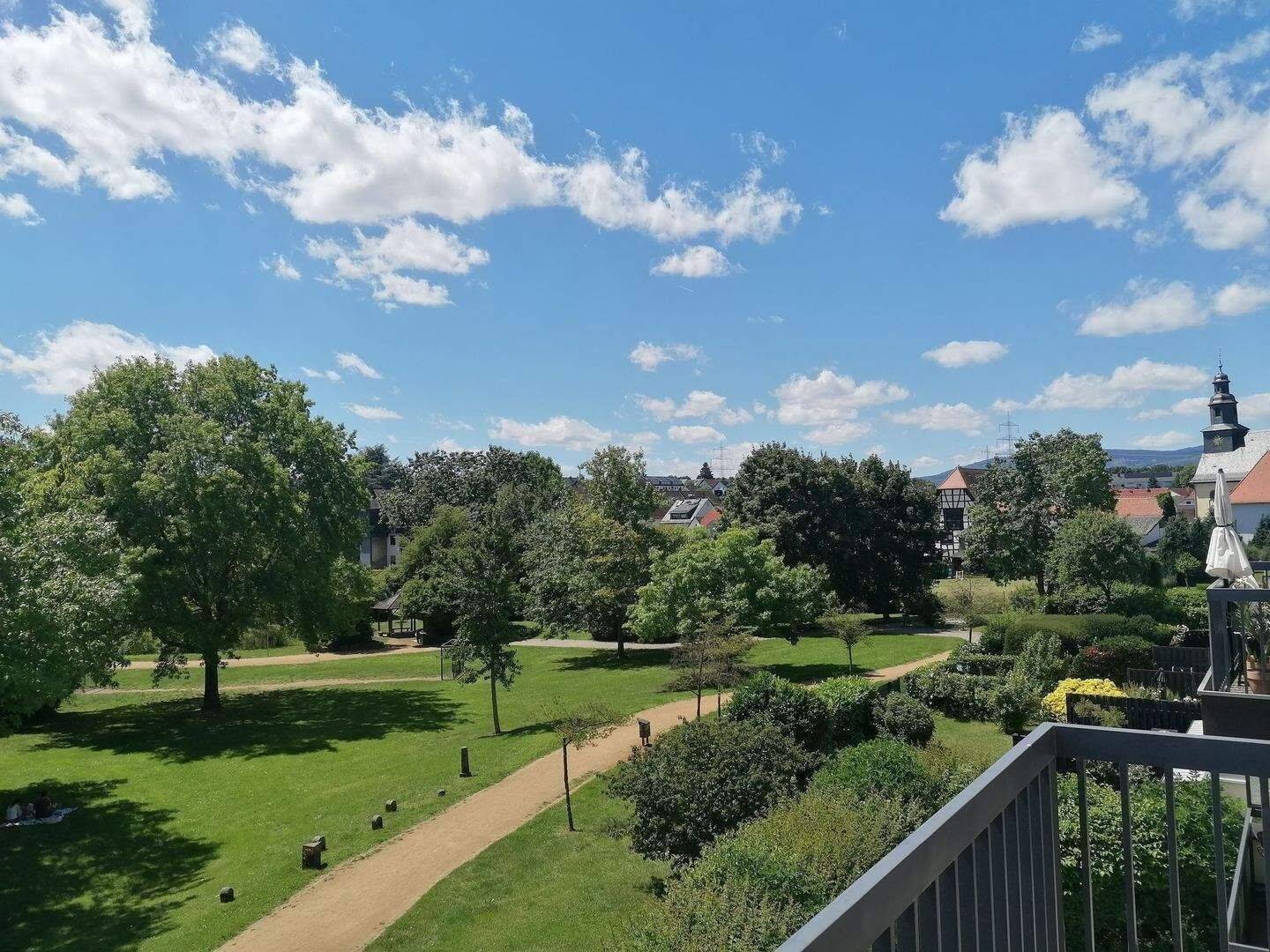 Charmante 2 Zi.-Penthouse, Frankfurt-Kalbach, 60437 Frankfurt am Main