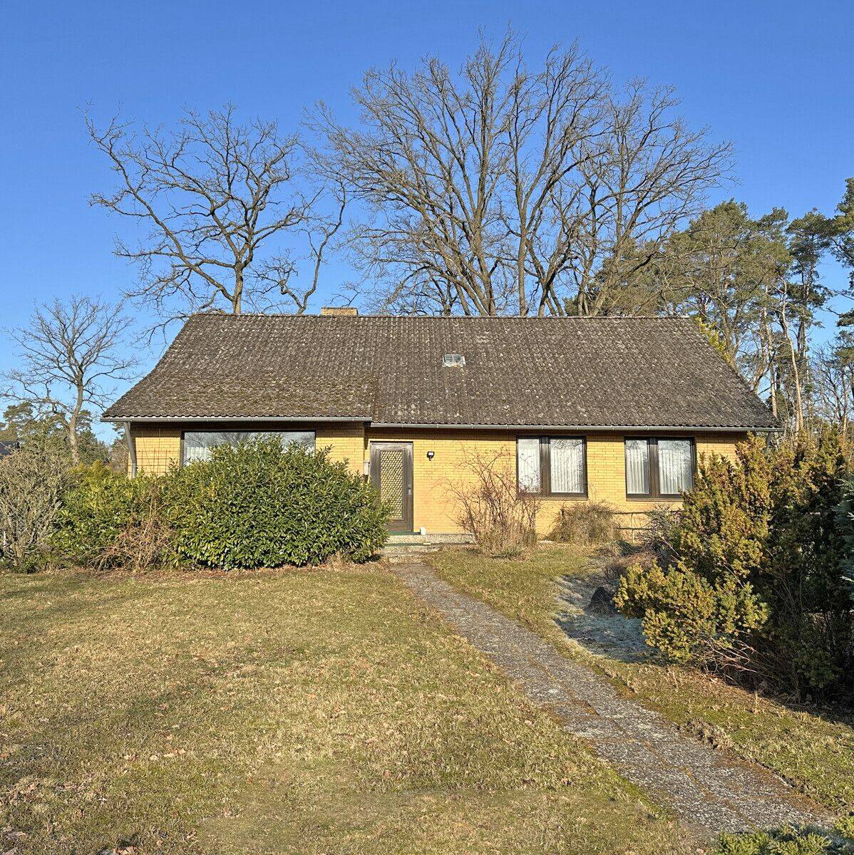 Platz für Neues mitten in Adendorf, 21365 Adendorf