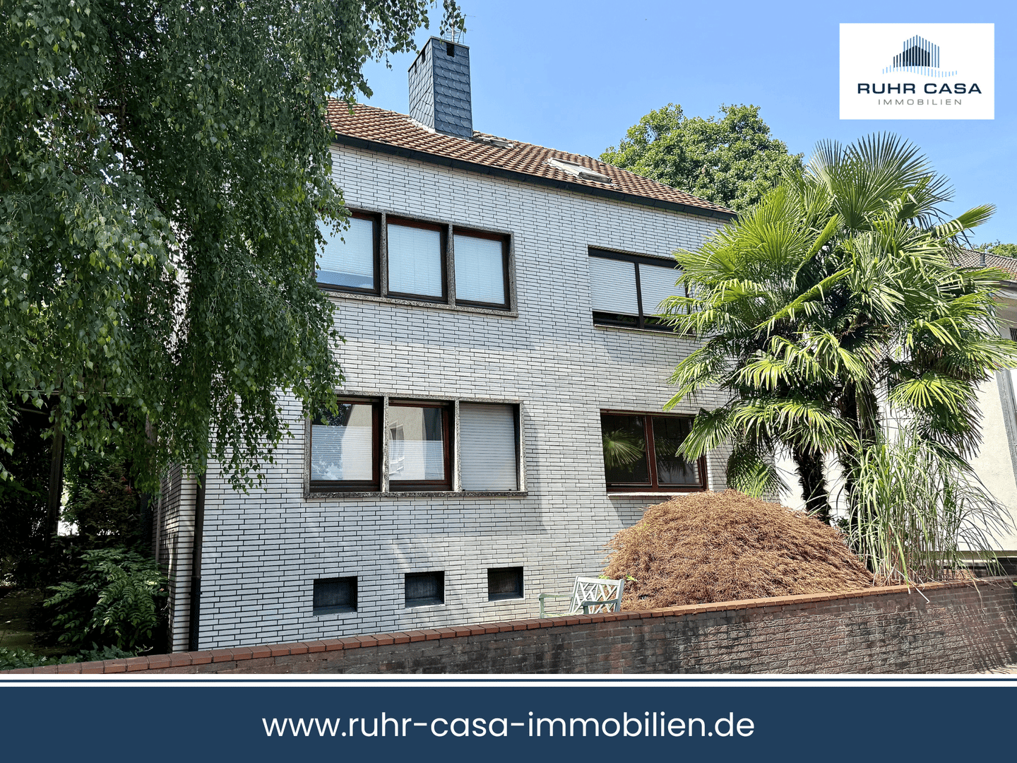Vielseitiges Zweifamilienhaus mit Garten, Balkon und ausgebautem Dachgeschoss in OB-Dümpten, 46045 Oberhausen