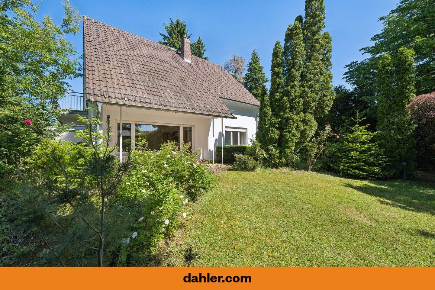 Villa mit Entwicklungspotenzial auf großzügigem Grundstück, 64287 Darmstadt (Darmstadt)