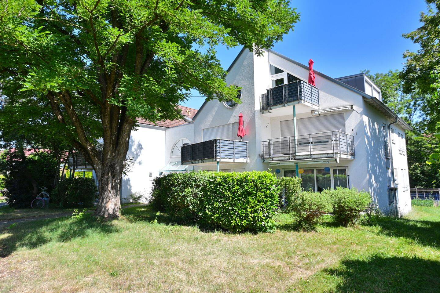 Charmantes 1,5-Zimmer-Apartment mit Terrasse in Weissach im Tal, 71554 Weissach im Tal