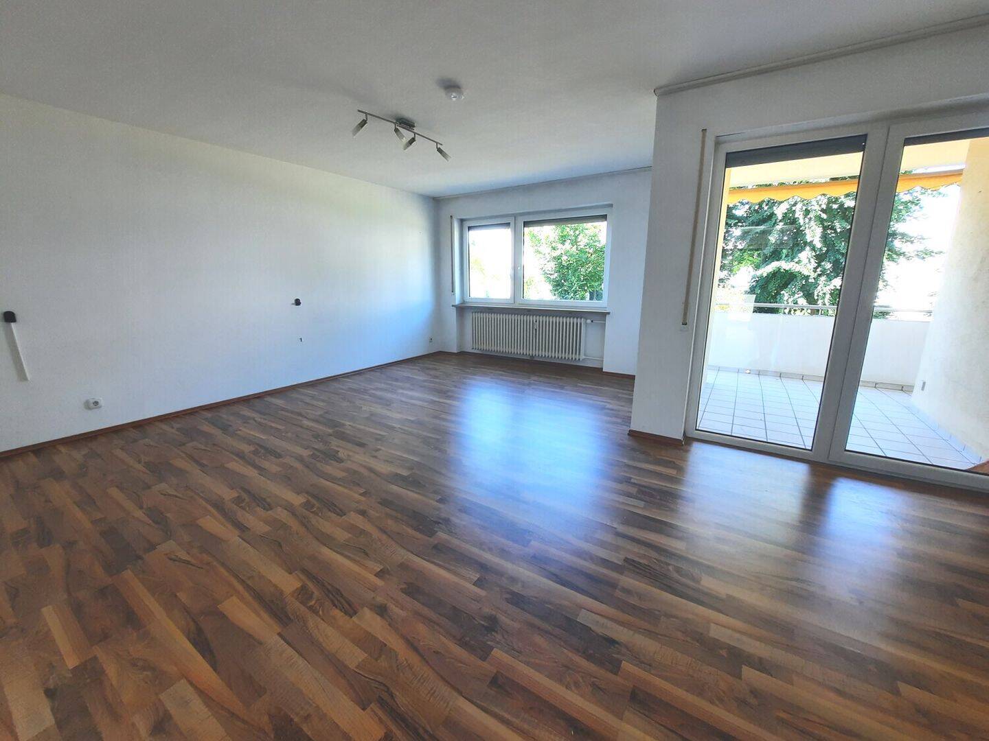 3-Zimmer-Wohnung mit 2 Balkonen und Gartennutzung in Bad Abbach, 93077 Bad Abbach