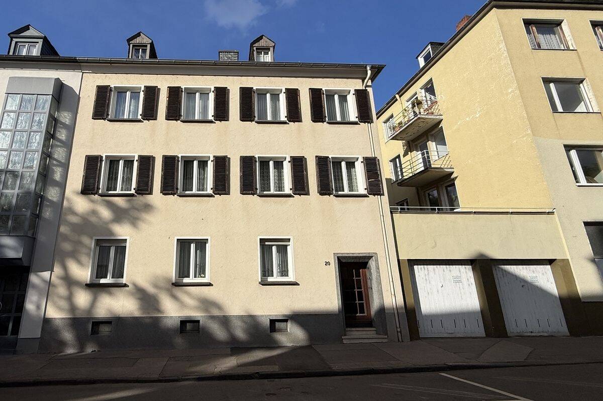 Zentrale Lage trifft Entwicklungspotenzial – Attraktives Mehrfamilienhaus in Trier-City, 54290 Trier (Innenstadt Trier-Süd)