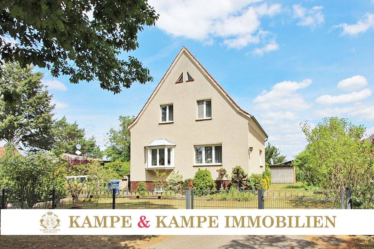 Einfamilienhaus mit großem Grundstück, Garage und viel Potenzial, 15732 Schulzendorf