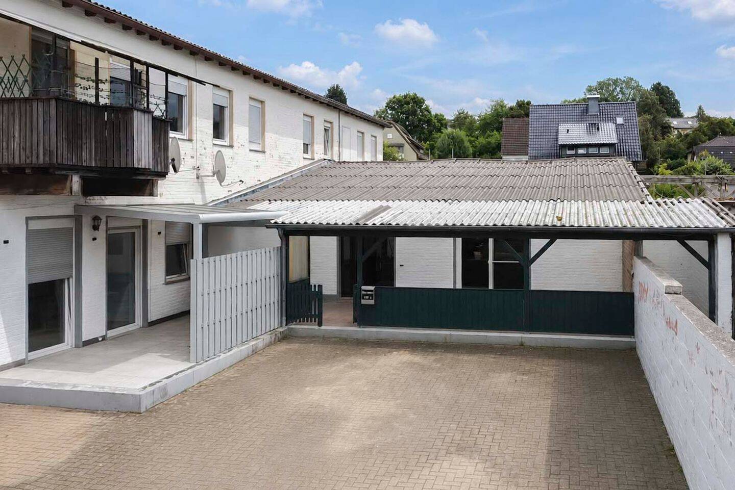 Wohnen wie im eigenen Bungalow – mit Terrasse, Stellplatz und Photovoltaikanlage, 37671 Höxter