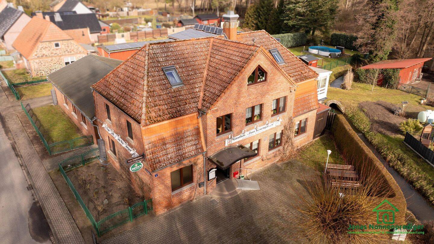 Zweifamilienhaus mit Scheune und Gewerbefläche – für den Käufer provisionsfrei, 19288 Ludwigslust