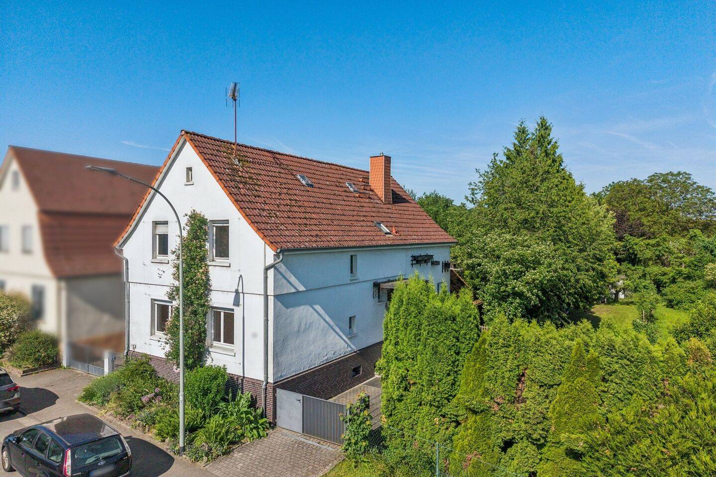 Viel Platz für die ganze Familie – Einfamilienhaus mit großem Grundstück in Lich, 35423 Lich