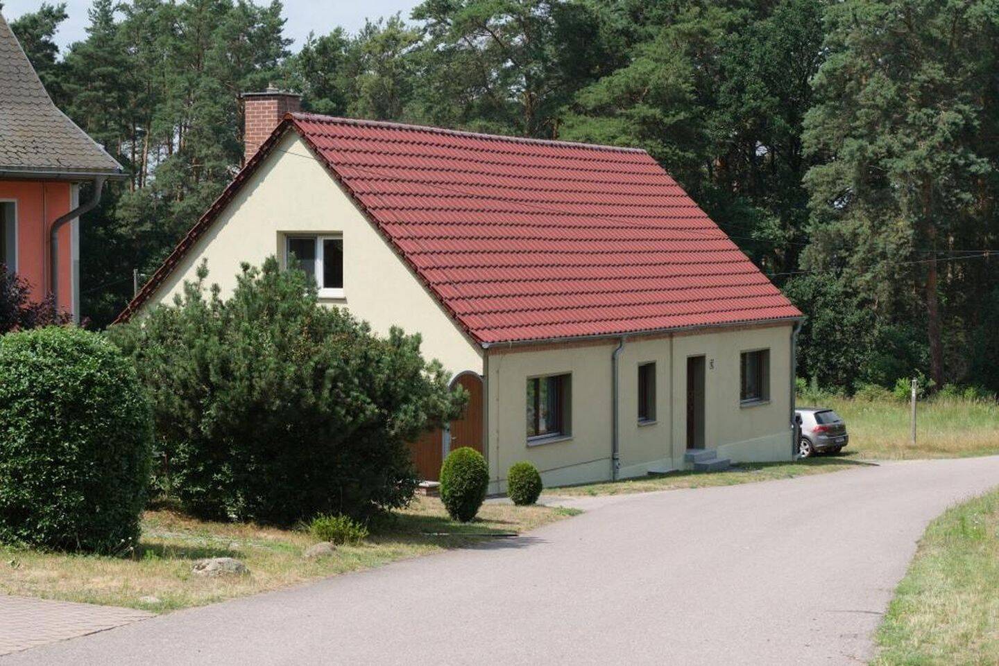 Idyllisch im Naturpark Hoher Fläming am Fuße der Burg Rabenstein gelegenes Landhaus, 14823 Rabenstein/Fläming