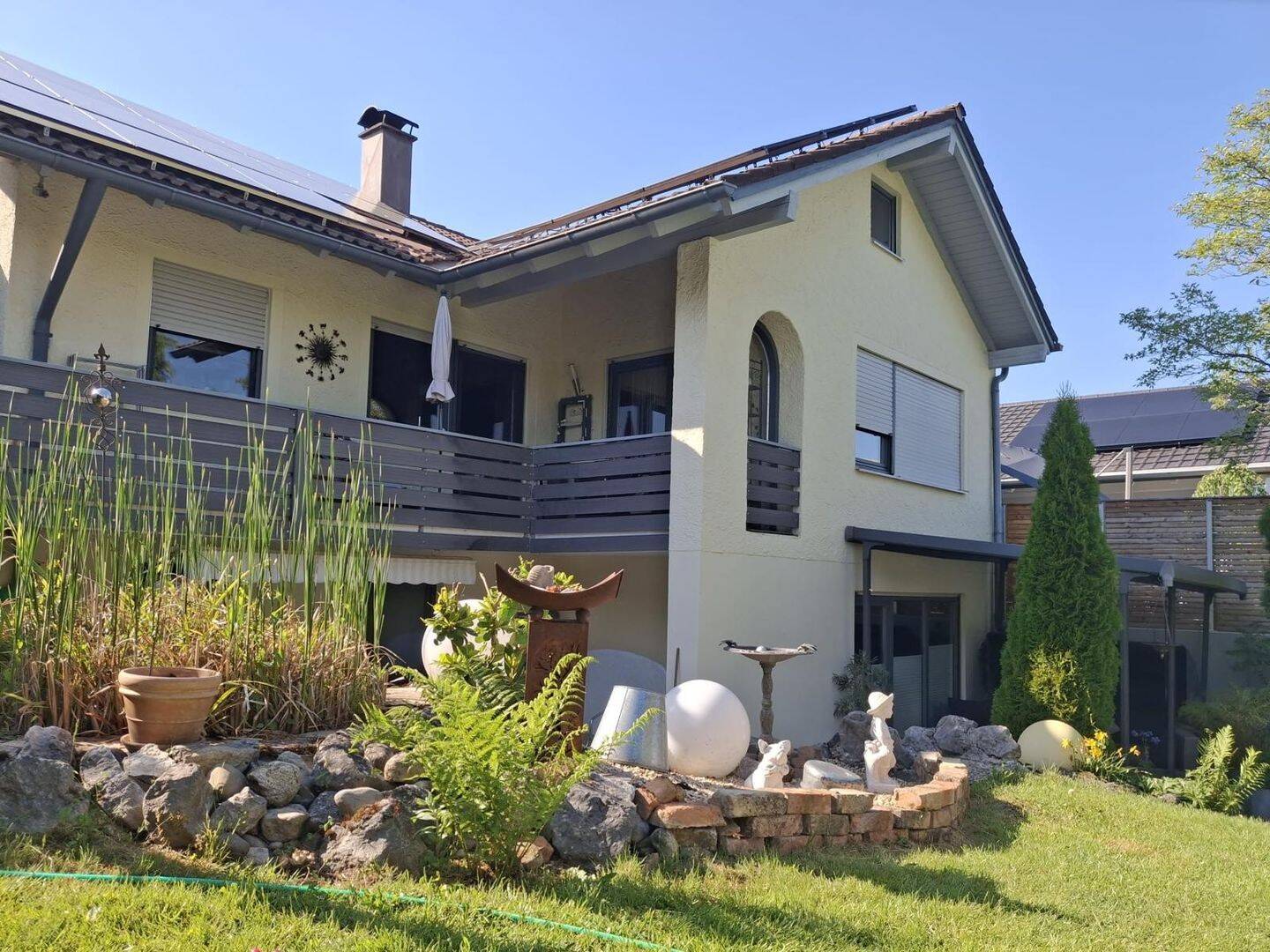 Großzügiges Einfamilienhaus mit traumhaft angelegtem Garten in begehrter Wohnlage von KE-Stiftallmey, 87439 Kempten (Allgäu)