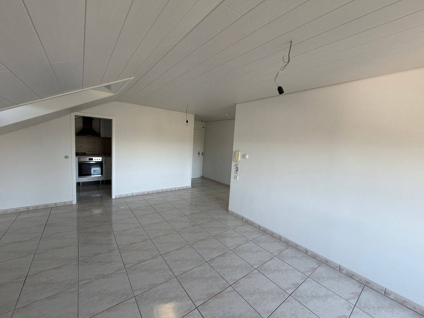 Moderne 2-Zimmer-Wohnung mit Balkon in Hohentengen am Hochrhein, 79801 Hohentengen am Hochrhein