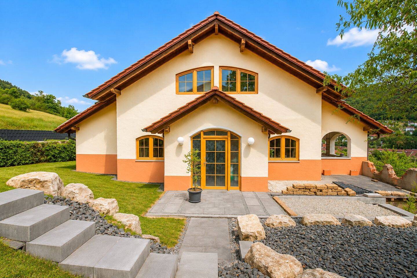 ++Wohnen wie im Urlaub – mediterrane DHH in Rippberg++, 74731 Walldürn