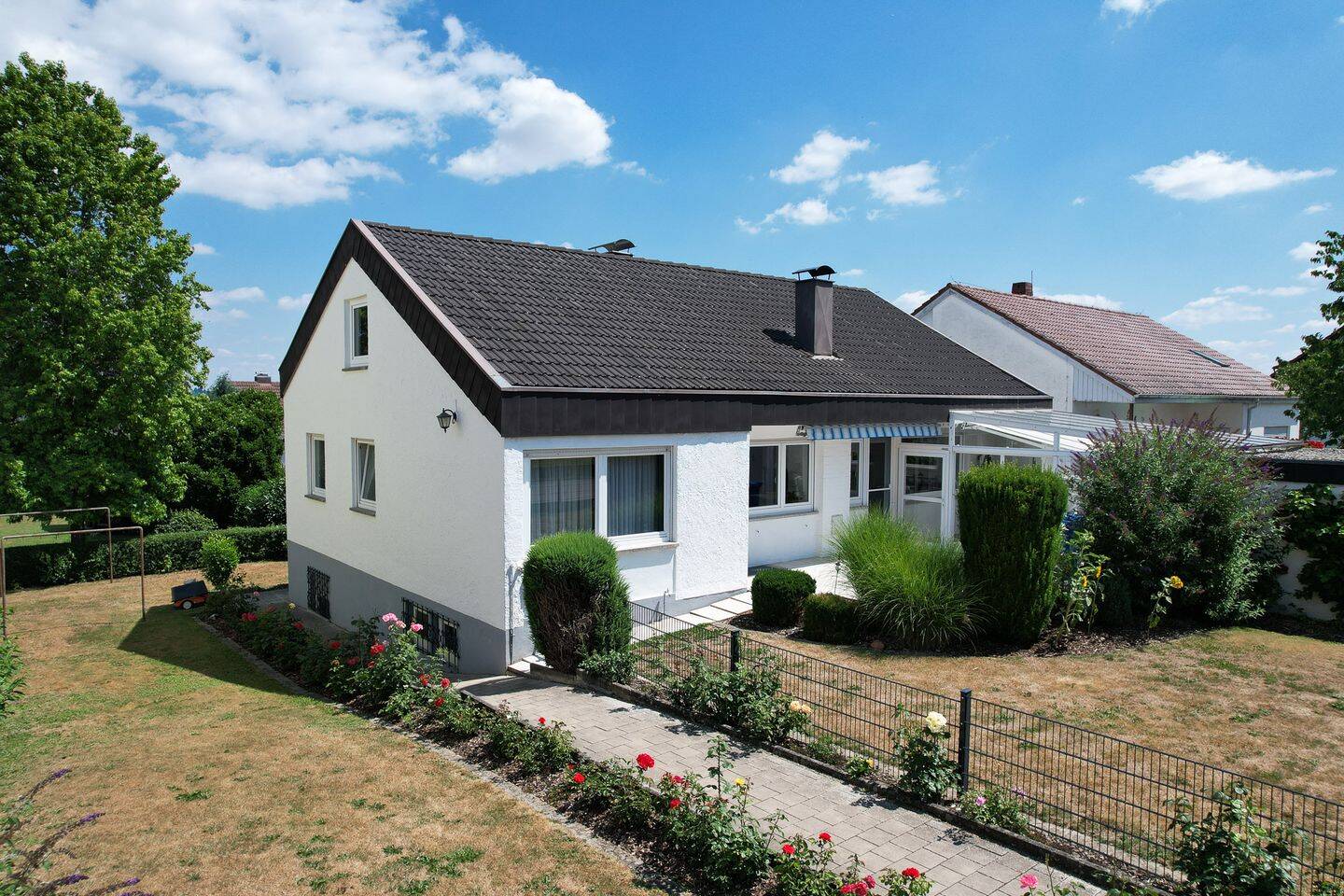 Einfamilienhaus „Komfort“ – Wohnen auf einer Ebene mit Pflegeoption in Mengen, 88512 Mengen