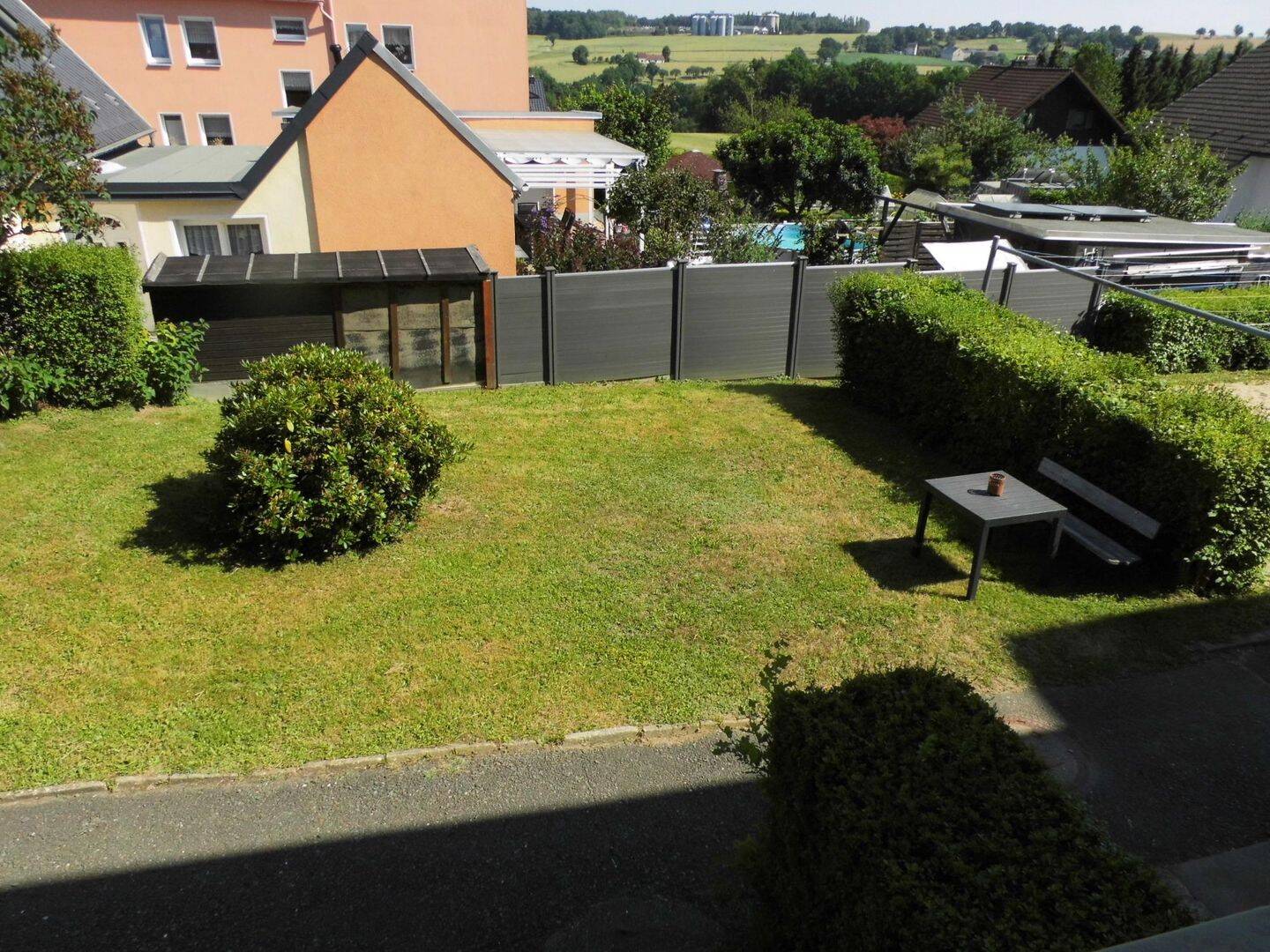 3-Zimmer-Eigentumswohnung mit Gartennutzung und PKW-Stellplatz in ländlicher Lage., 7985 Elsterberg
