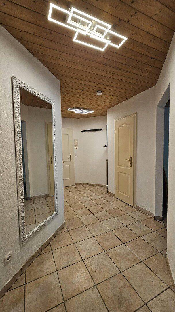 1-Zi-Appartment möbliert am Rand der Weinberge in  Oestrich-winkel, 65375 Oestrich-Winkel