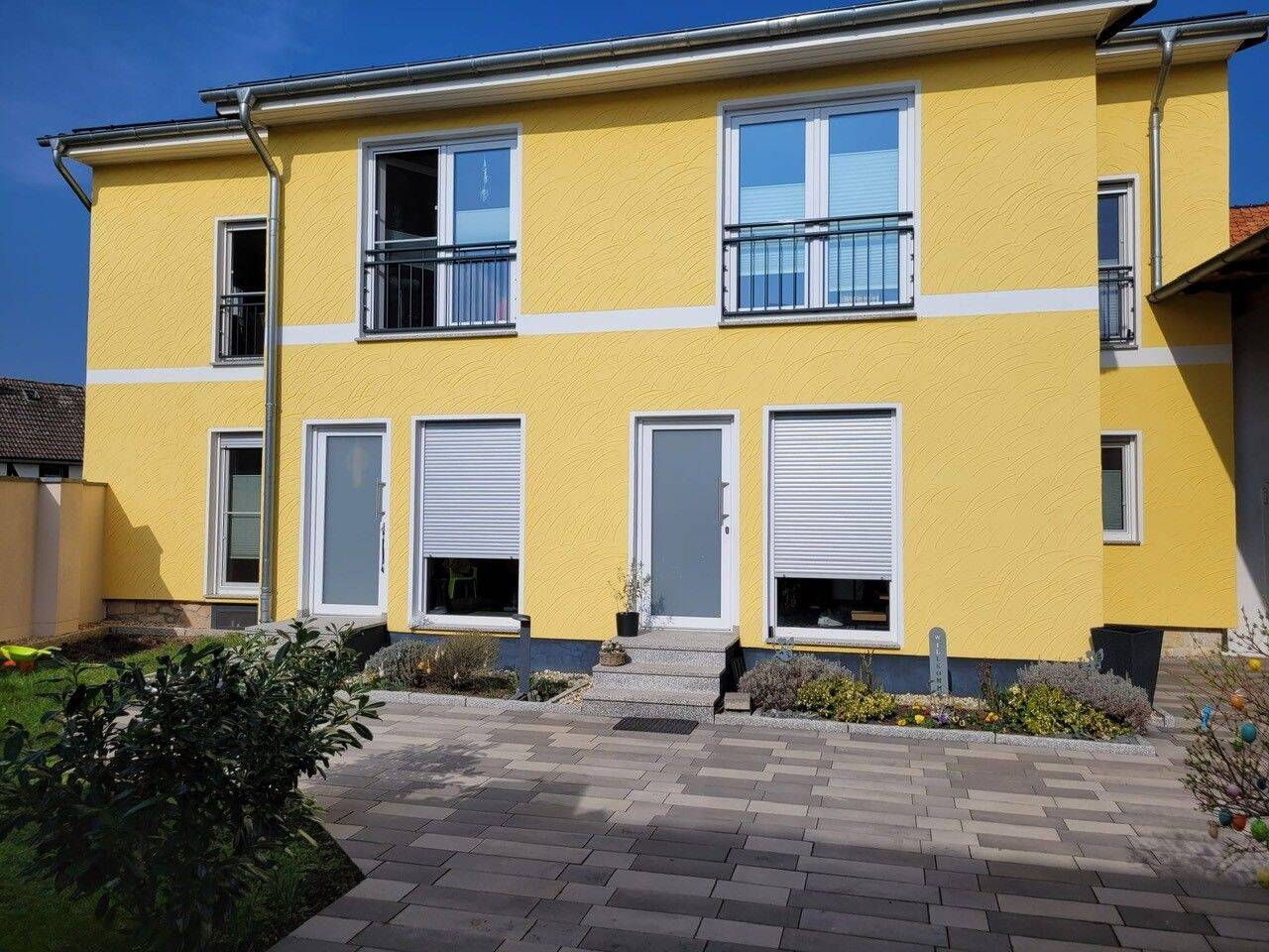Helle, großzügige 3-Zimmer-Erdgeschoss-Wohnung mit Garten, Keller, Stellplatz und Garage in Rieder, 6493 Ballenstedt