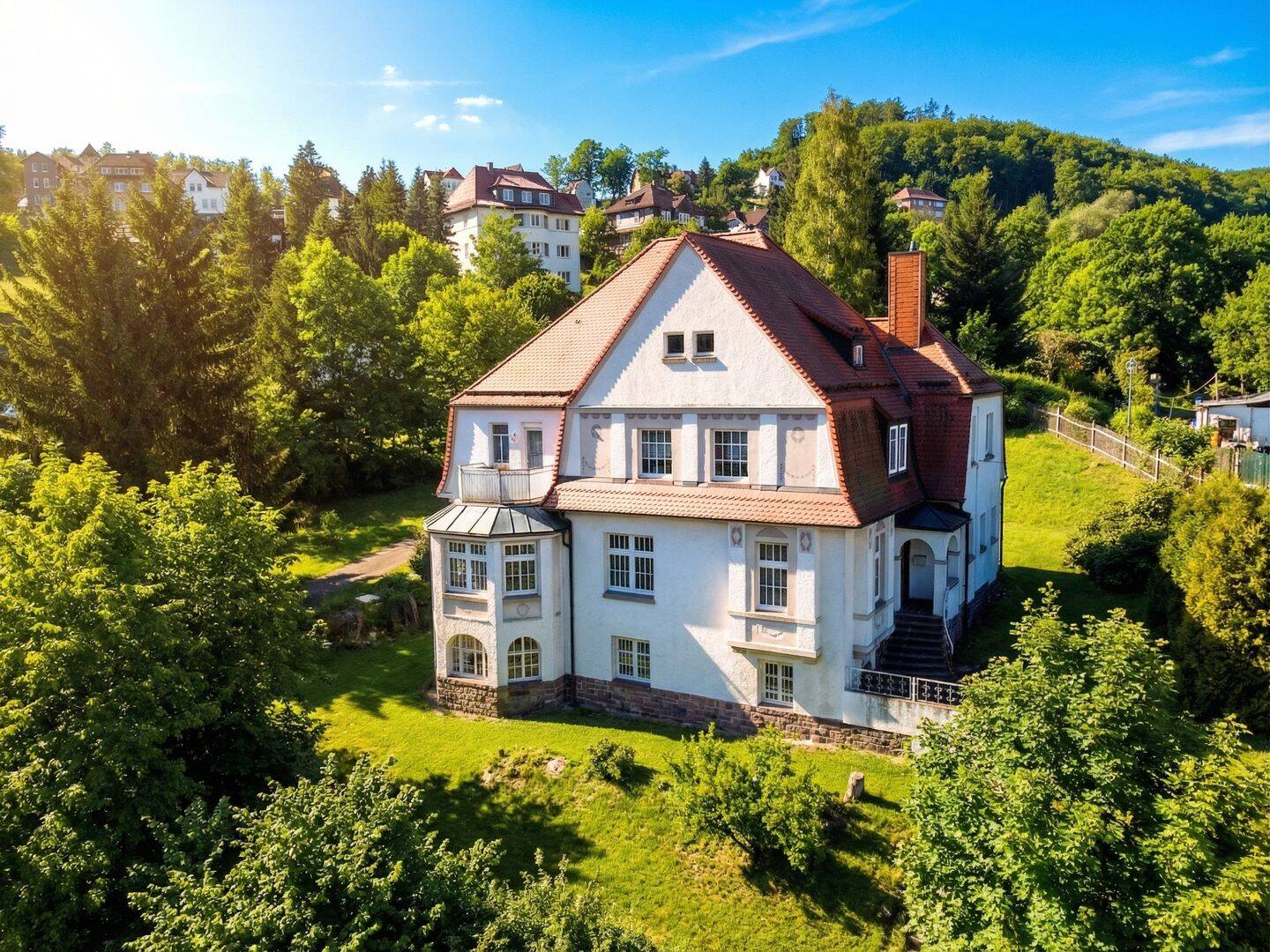 Jugendstil-Villa mit Blick über Ruhla – Wohnen und Arbeiten kombinieren, 99842 Ruhla