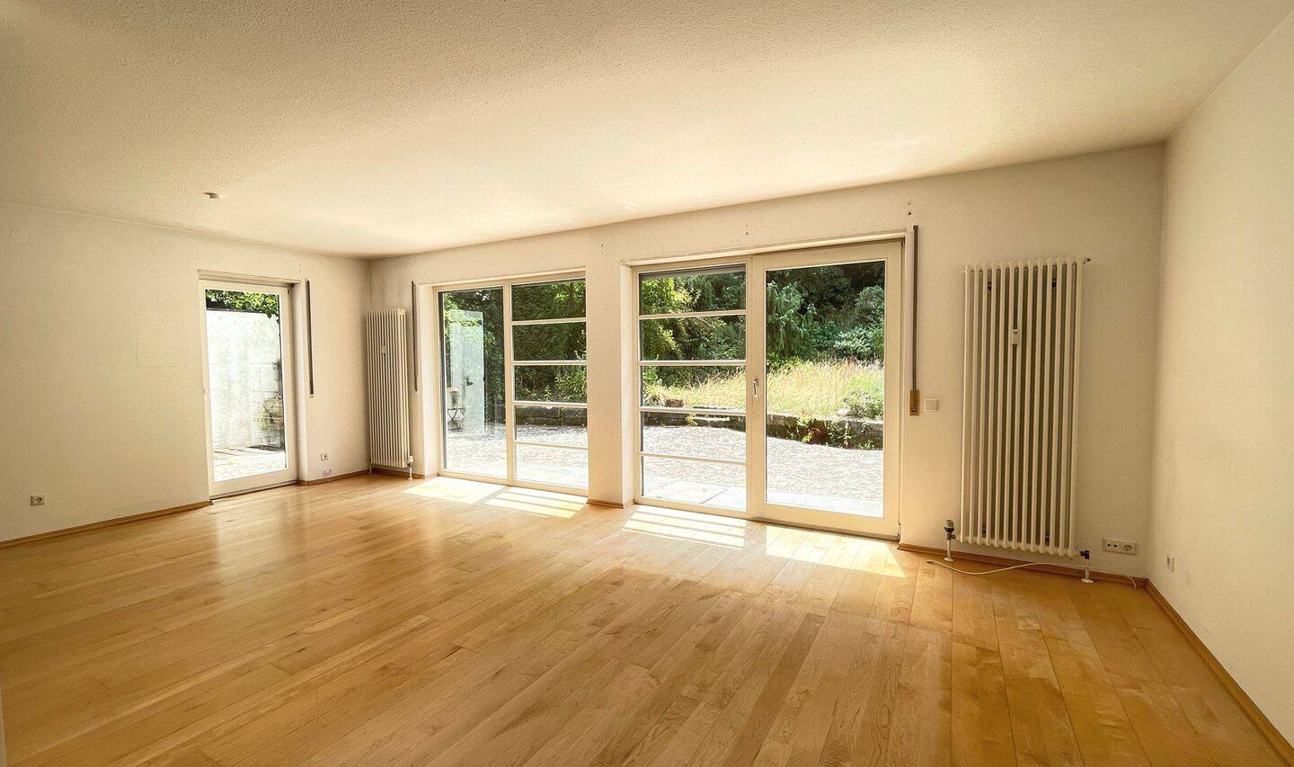SB. Heidenkopferdell – Wohnen wie im Einfamilienhaus direkt am Wald, 66123 Saarbrücken