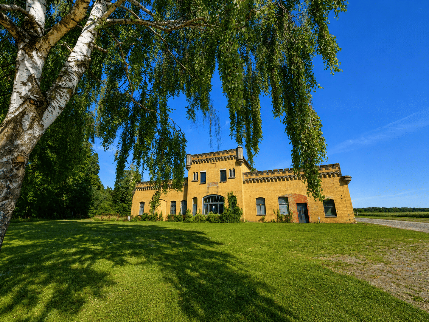 2 Ferienwohnungen in historischem Landsitz, mit Nebengebäuden, ca. 30min zur Ostsee, 17391 Neetzow-Liepen