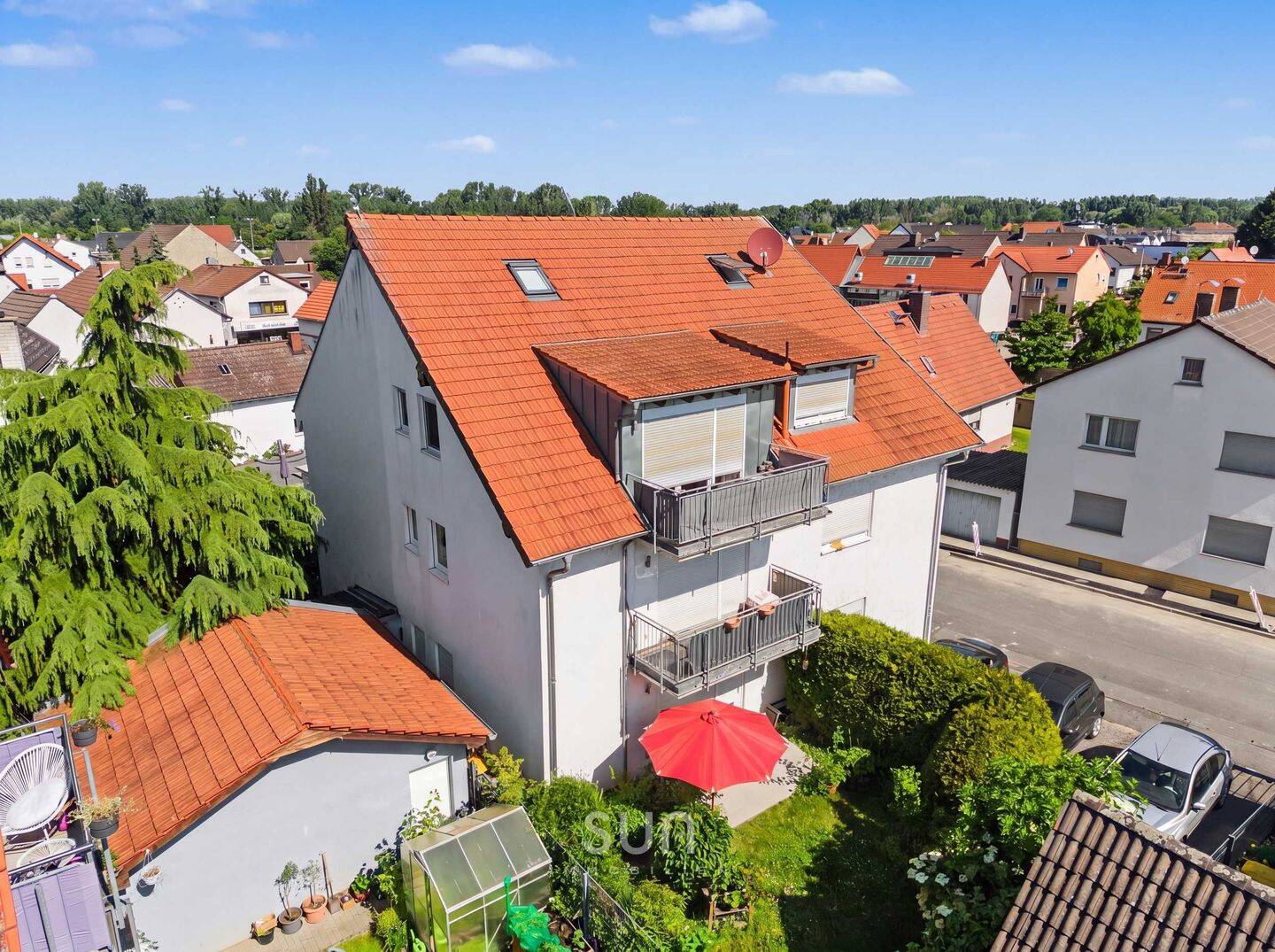 MITTEN IM ORT – NAHE AM NATURPARK:  4-Zimmer mit eigenem Garten in Stockstadt am Rhein, 64589 Stockstadt am Rhein
