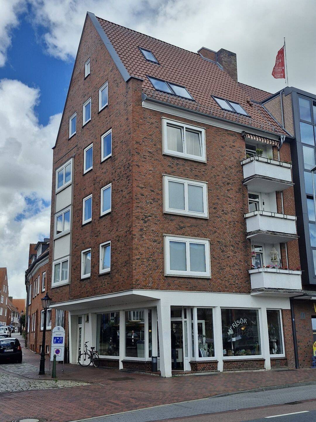 Innenstadt – direkt am Delft ! Anlageobjekt mit 14 Einheiten !, 26725 Emden