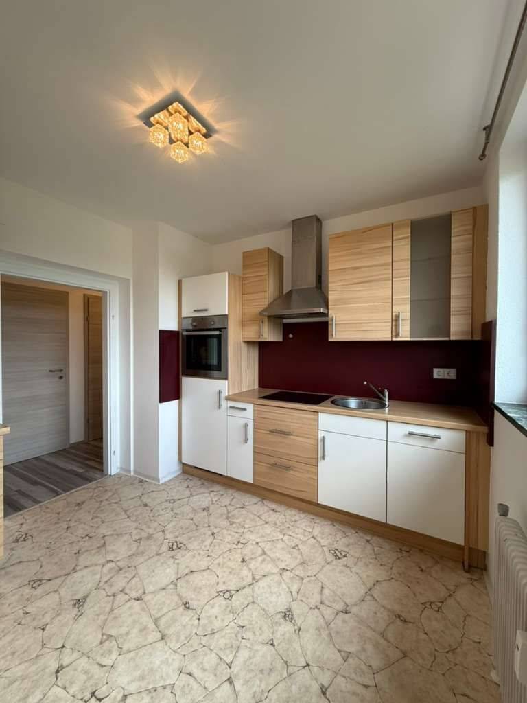 2 ZImmer Wohnung mit garage und ebk, 78652 Deißlingen