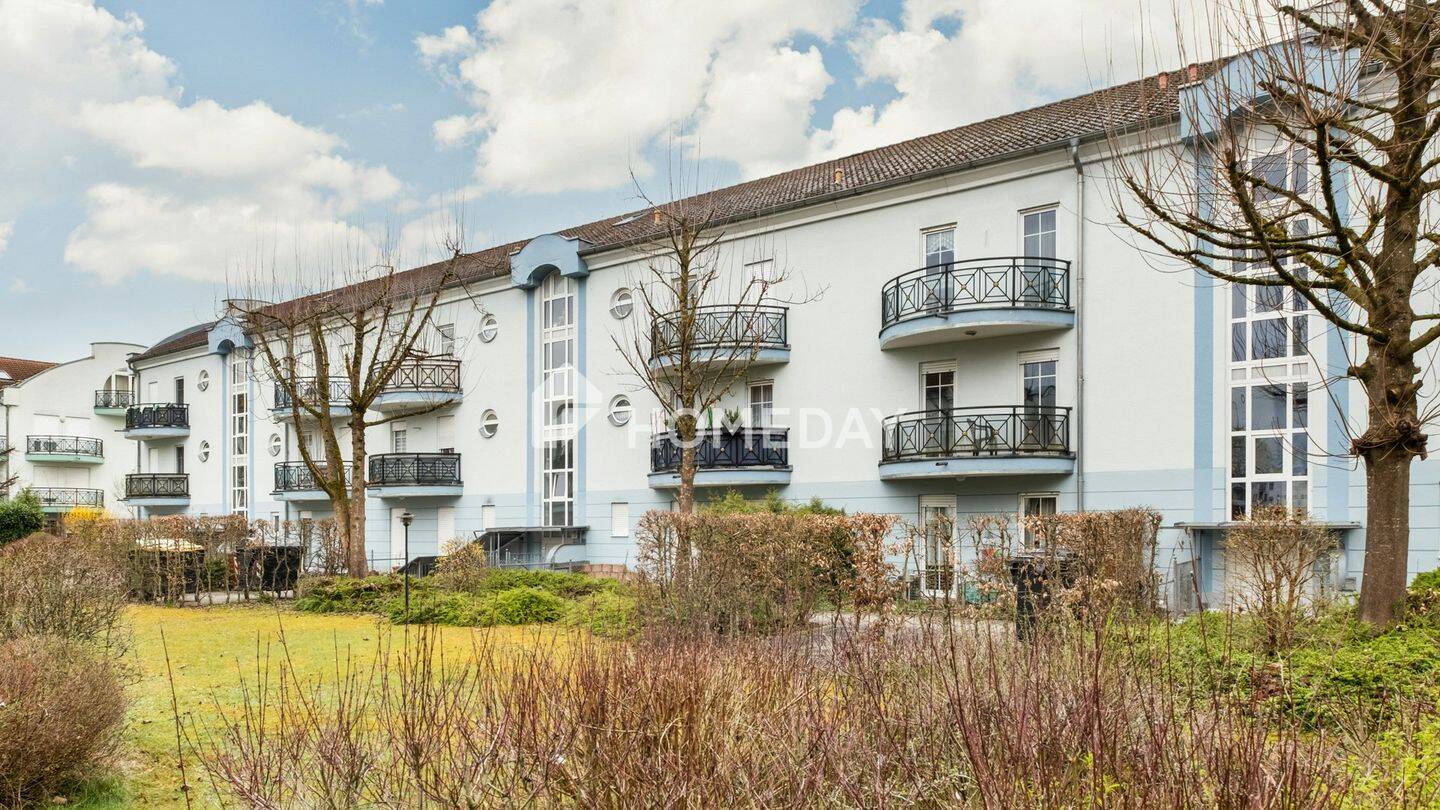 Einziehen & wohlfühlen: Gepflegte 2-Zimmer-Wohnung mit zwei Balkonen und TG-Stellplatz, 86368 Gersthofen