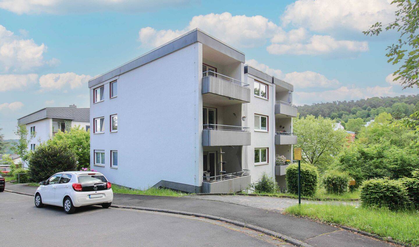 Stilvolle Eigentumswohnung in ruhiger Waldrandlage von Marburg-Wehrda, 35041 Marburg