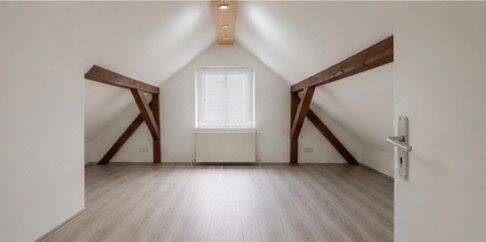 Einfamilienhaus in Lichtenrade mit 700 m2 Garten Grundstück Perfekt für Familien und Wohngemeinschaften sowie Monteure, 12309 Berlin (Tempelhof-Schöneberg Lichtenrade)