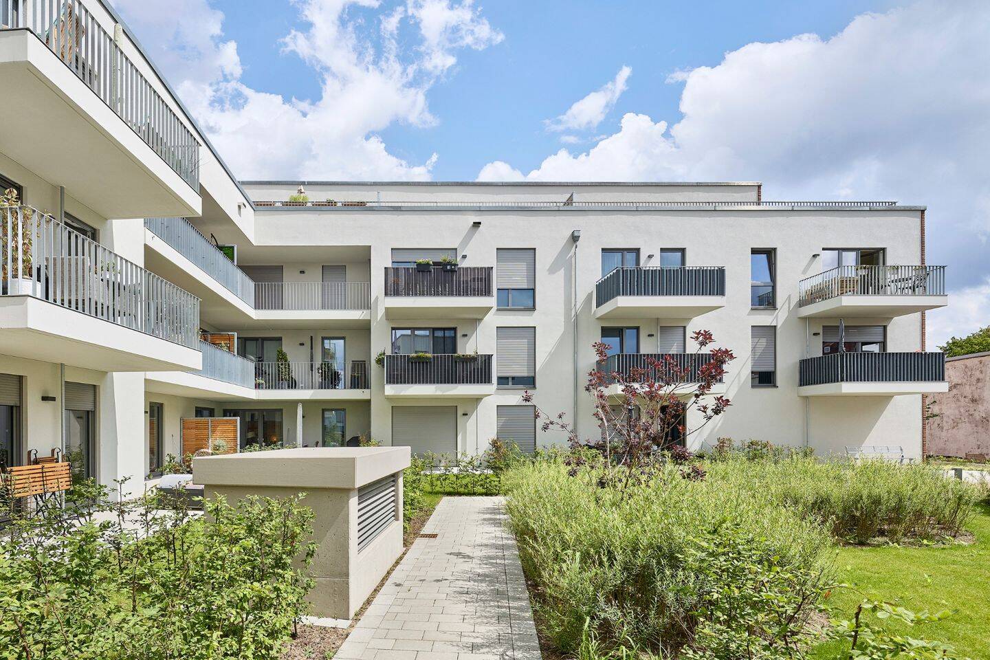 Frei ab SOFORT – Gemütliche 2-Zimmer Wohnung in der neuen Meile Lübeck, 23558 Lübeck (Buntekuh Sankt Lorenz Nord Sankt Lorenz Süd)