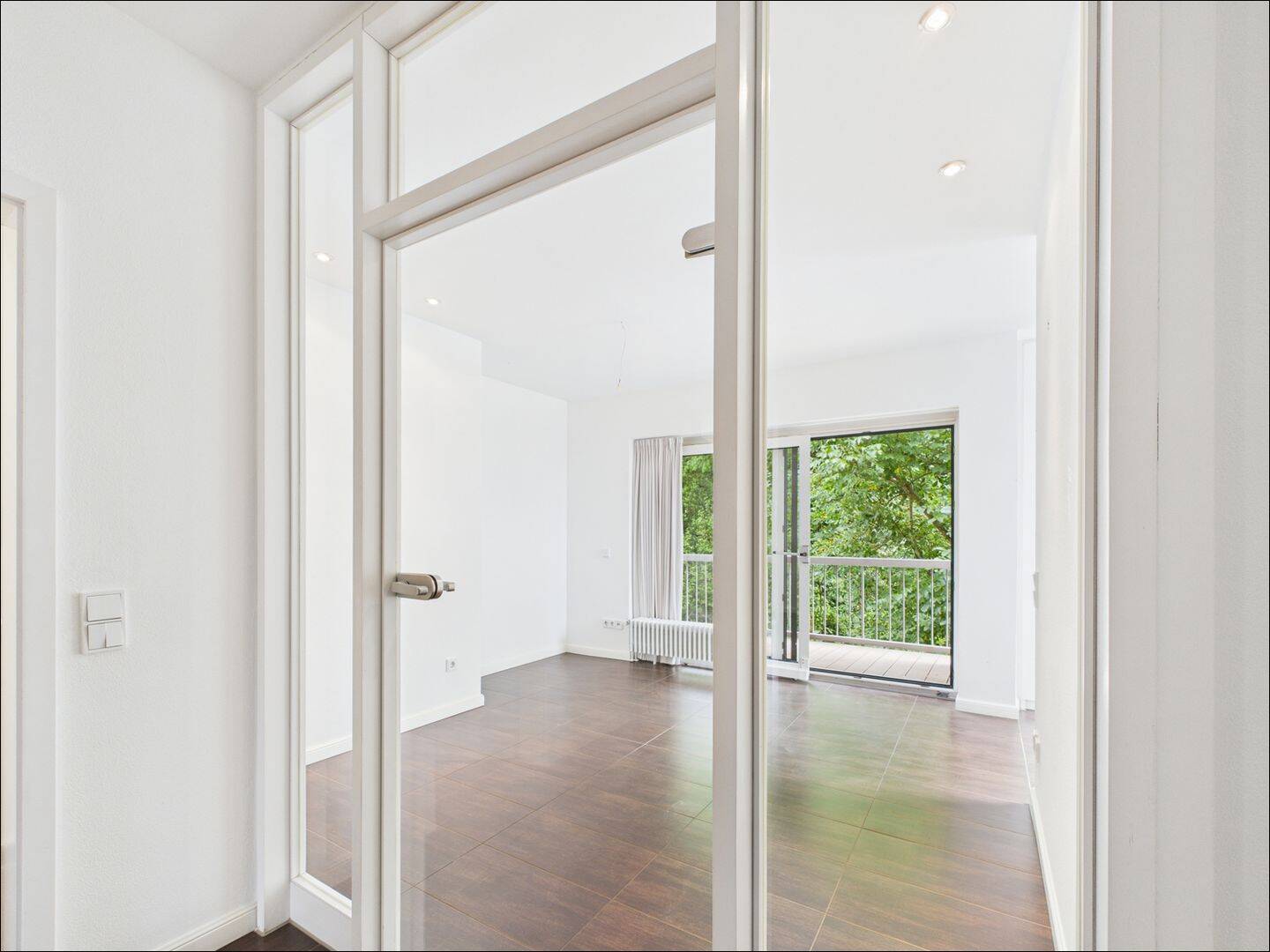 Zweistöckige Maisonette mit Weinbergblick – hier wird jeder Tag zum Ausblick, 63911 Klingenberg a. Main