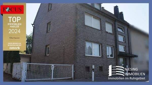 3-Familienhaus mit Doppelgarage in ruhiger Lage von Oberhausen Schwarze Heide *** PROVISIONSFREI ***, 46149 Oberhausen (Alsfeld Buschhausen Schwarze Heide Stadtmitte Sterkrade-Mitte)