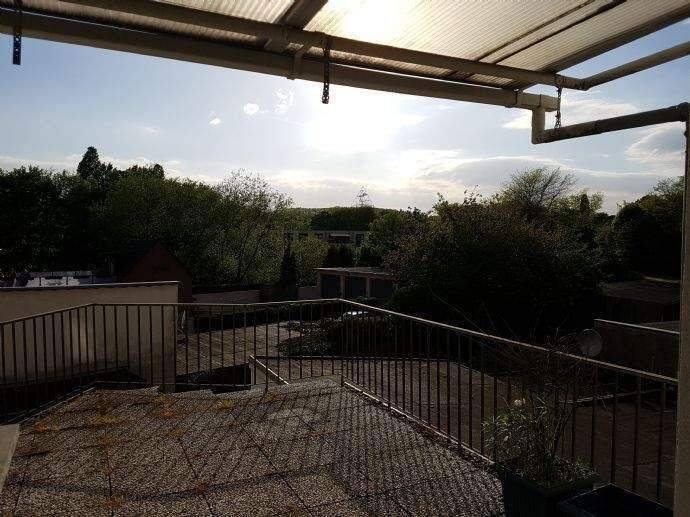 Wohnen in der Gartenstadt Welheim, Sanierte Wohnung 1. OG, 4 Zimmer , K, D, B.und Tertasse mit Blick zum Tetraeder!!!, 46238 Bottrop (Batenbrock Welheim Welheimer Mark)