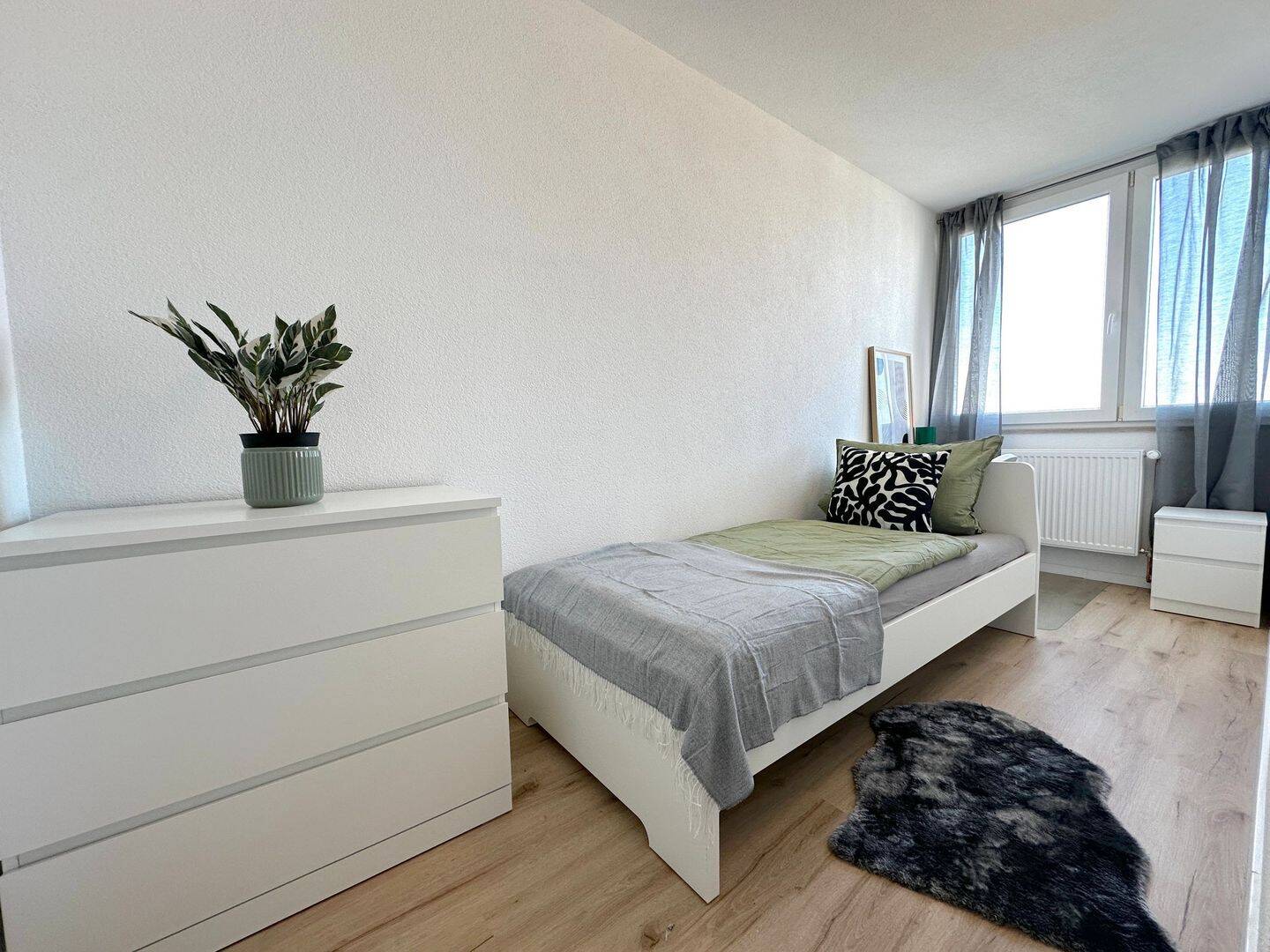 Zwei möblierte Zimmer frei in moderner WG – Wiener Straße 81, Frankfurt-Oberrad!, 60599 Frankfurt am Main (Oberrad Sachsenhausen)