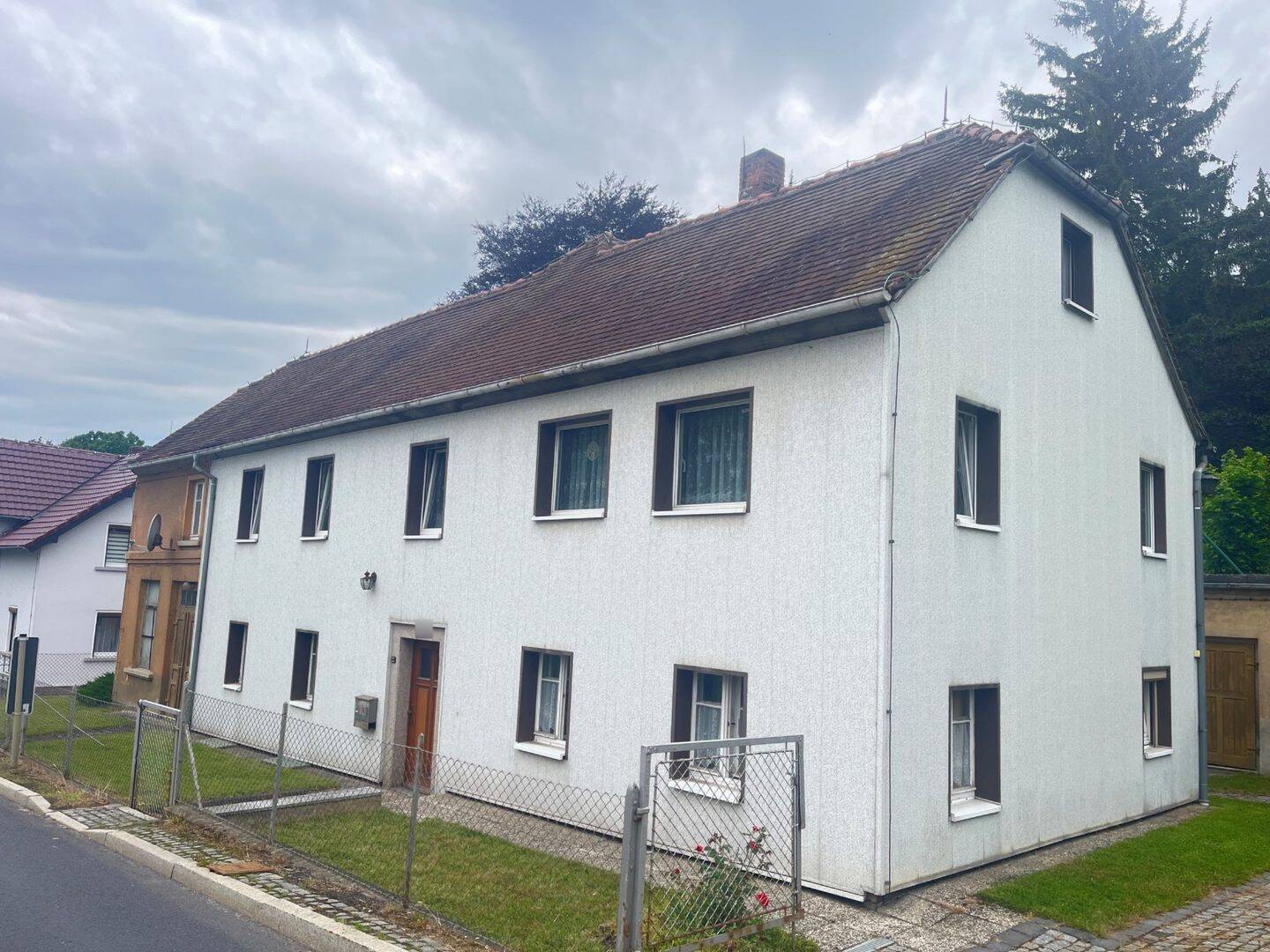 Geschichte neu schreiben: EFH mit Werkstatt in Niederoderwitz sucht Gestalter, 2791 Oderwitz