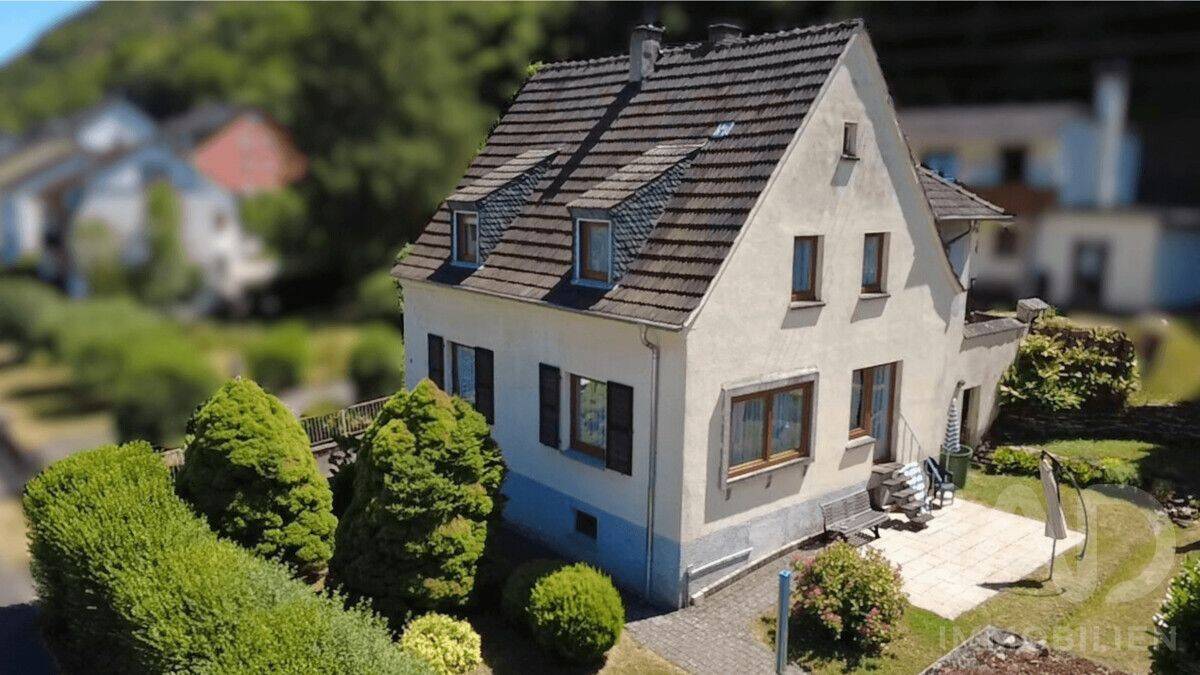 Ruhig gelegenes, freistehendes Einfamilienhaus im Mittelrheintal mit Garten & Naturfläche, 56329 Sankt Goar