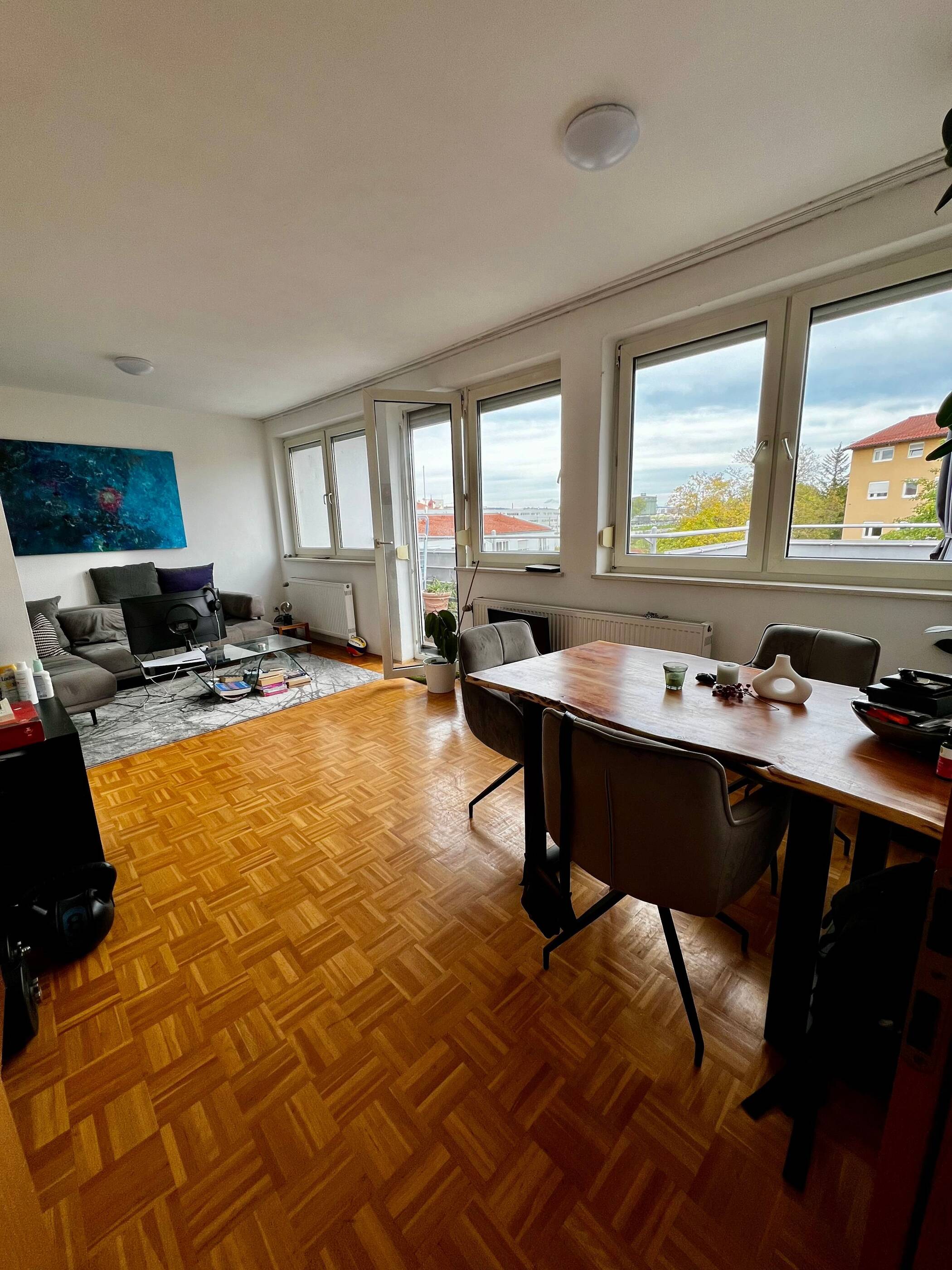 2 Zimmer Wohnung mit Dachterrasse Regensburg Ost, 93053 Regensburg (Galgenberg Kasernenviertel Kumpfmühl-Ziegetsdorf-Neuprüll Oberisling-Graß)