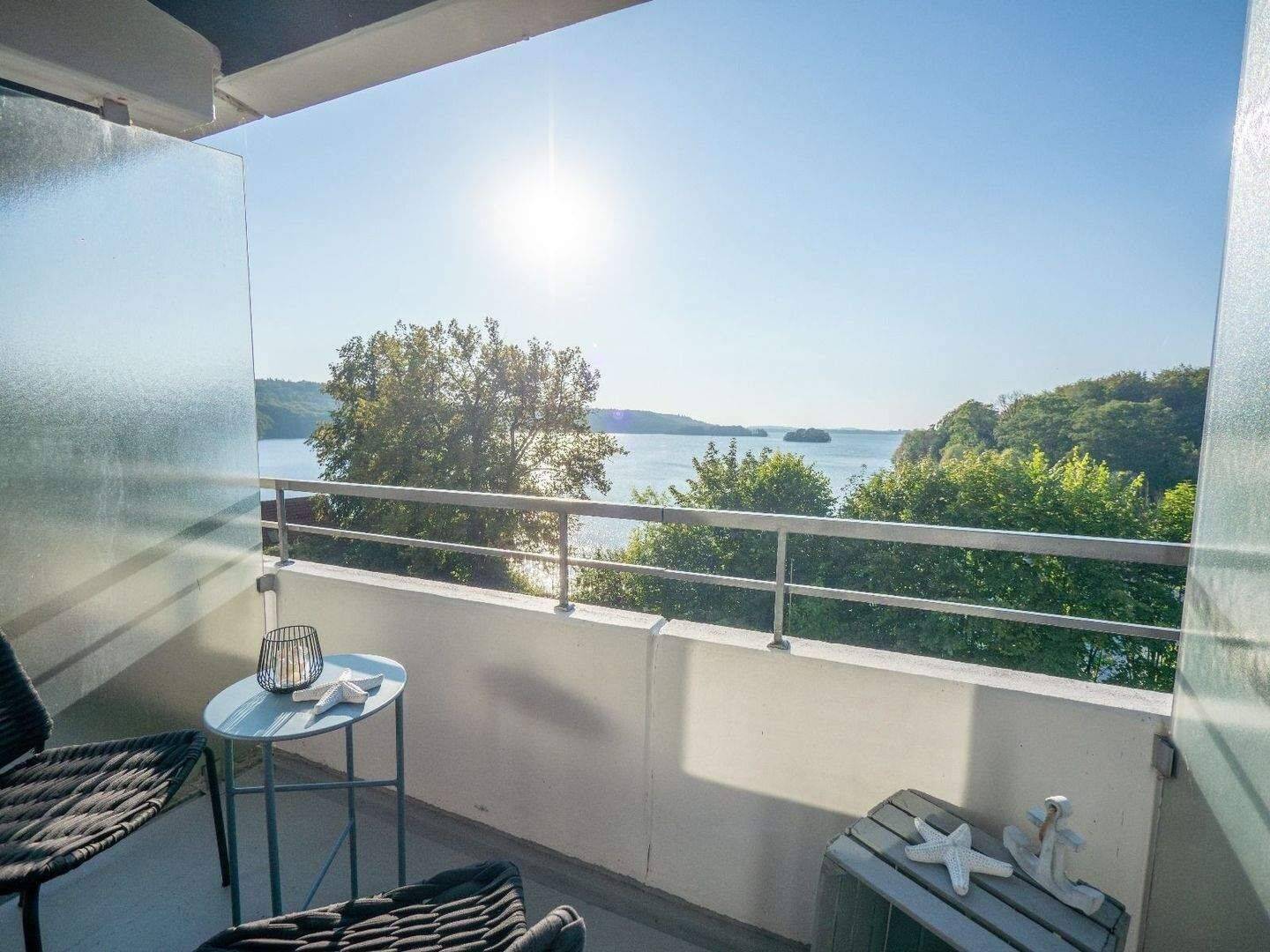 ++SEEBLICK++ Frisch renovierte & möblierte Wohnung…, 23714 Malente