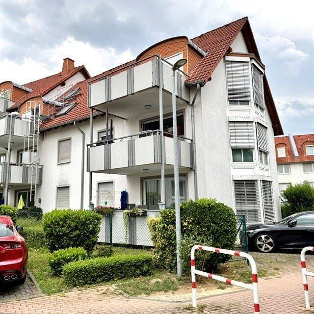Beverungen – 3-Zi.- Balkon-Eigentumswohnung mit Stellplatz, 37688 Beverungen