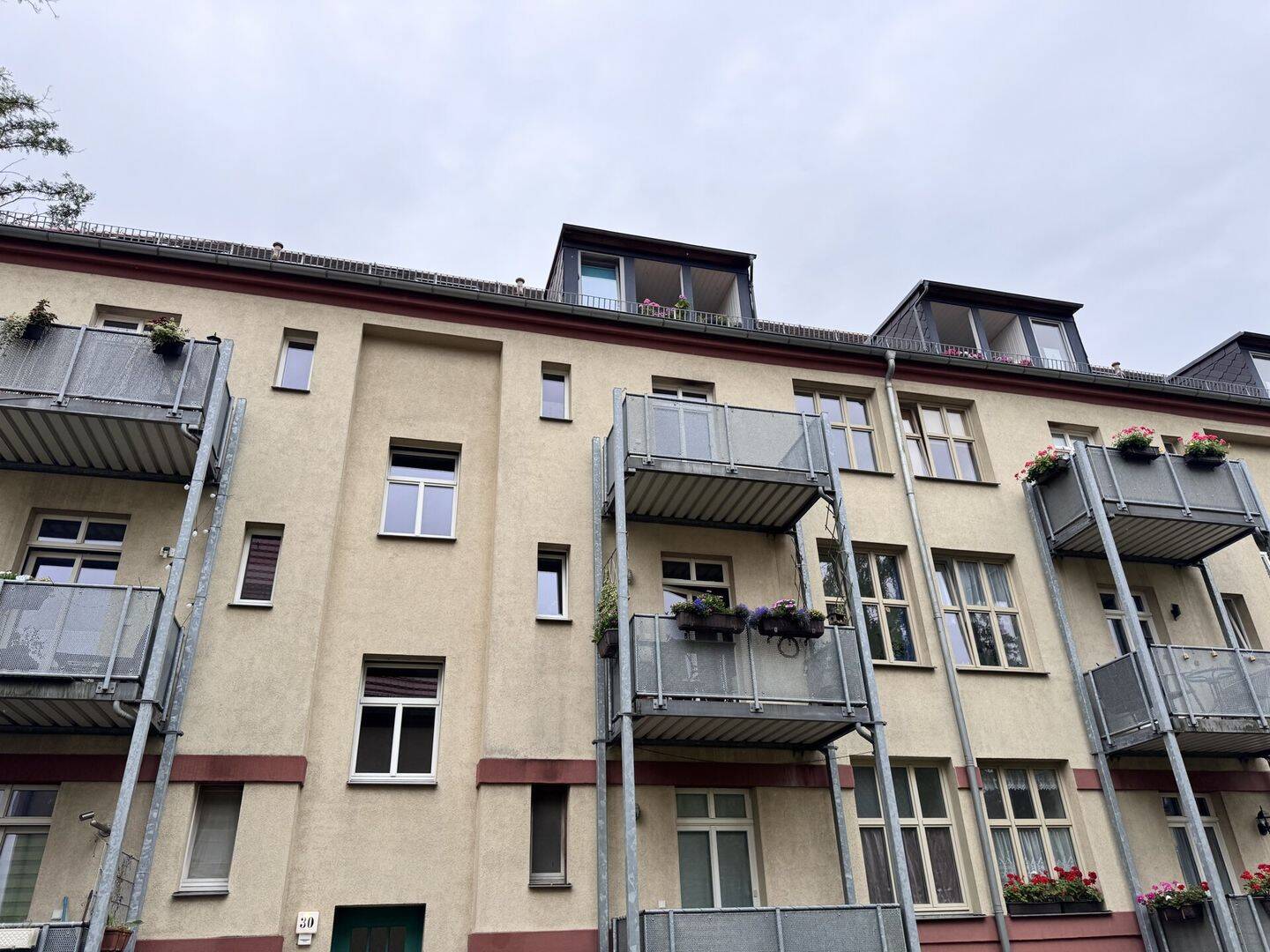 3- Zimmer-Wohnung mit Balkon in Dresden-Tolkewitz, 1279 Dresden (Blasewitz Laubegast Leuben Seidnitz/Dobritz Tolkewitz/Seidnitz-Nord)