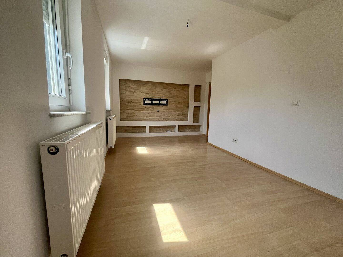 Modernisierte 3-Zimmer Wohnung in Zentrumsnähe, 74613 Öhringen